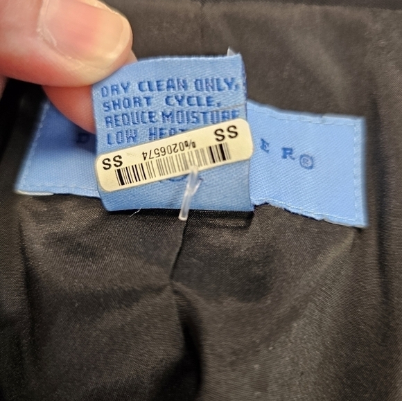 Doncaster Black Button-Up Dress - Picture 8 of 9